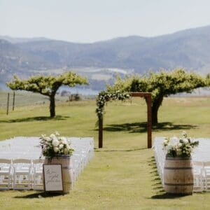 Aisle Décor & Columns