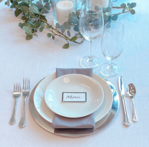Moder place-setting with silver & lavendar napkin