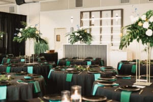 black and tropical wedding theme